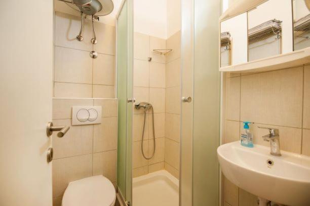 Apartament Centar 1 Private With Ensuite And Kitchenette